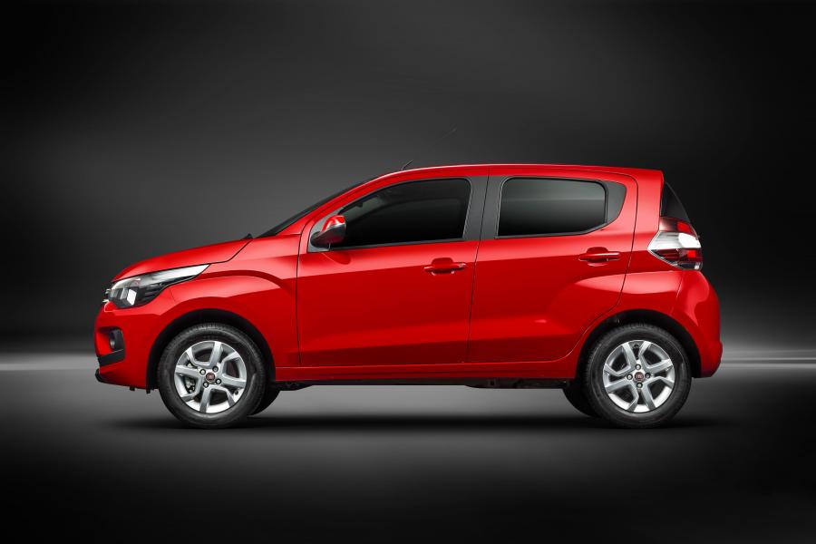  Fiat Mobi Drive GSR 2017 года  (фото 11 из 27)